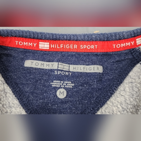 ❤️ TOMMY HILFIGER SPORT WOMEN'S CREW NECK SWEATSHIRT WITH SLIT CUFFS SIZE MEDIUM - Picture 10 of 12